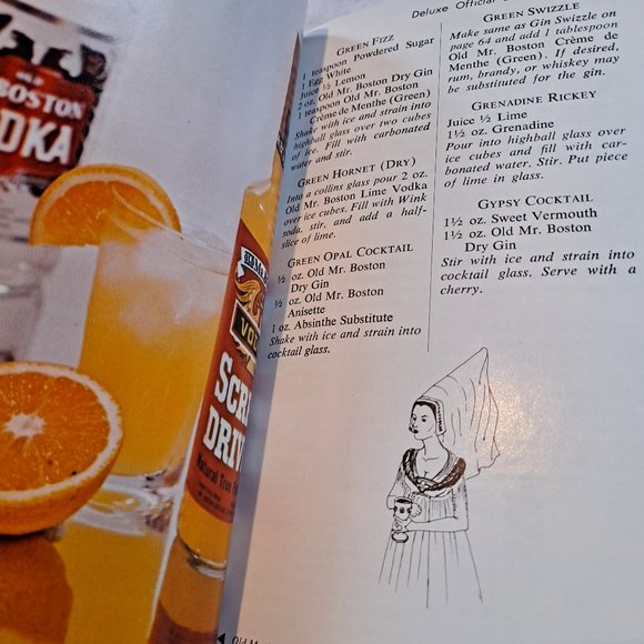 1974 Mr. Boston Deluxe Official Bartender's Guide - Picture 9 of 12